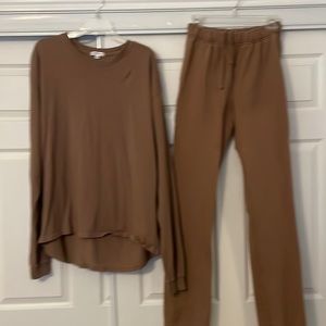 Good American lounge set